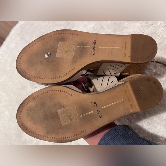 Dolce Vita Sandals/Wedge 6 - Picture 3 of 8